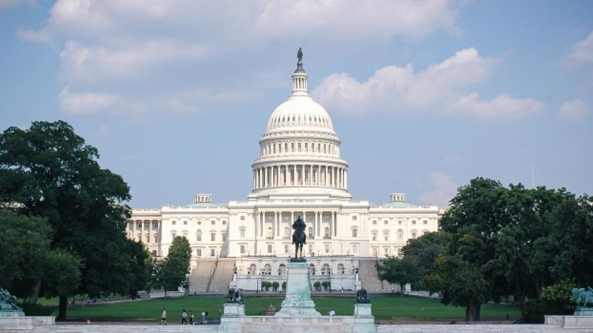 Front view of US Capitol