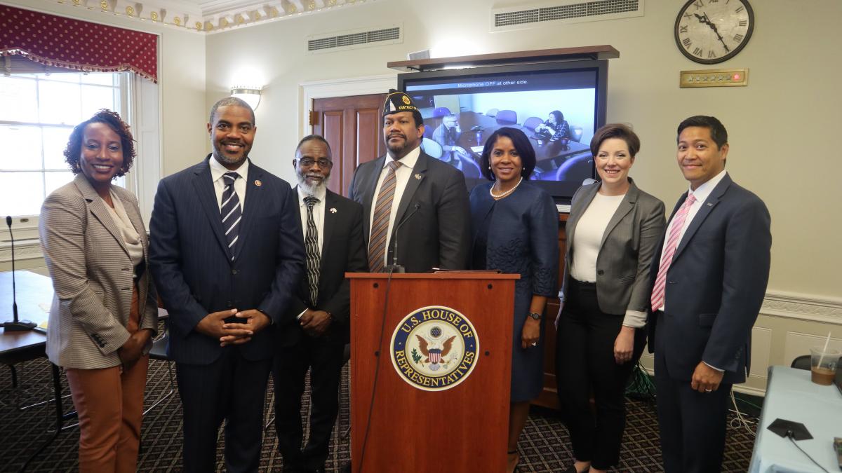 Congressman Steven Horsford and Congresswoman Deb Haaland with the panel members of the Veterans Suicide Prevention Roundtable